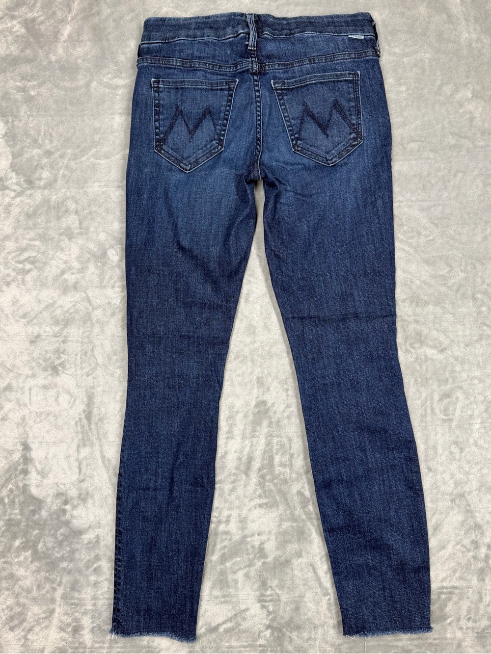 MOTHER The Looker Ankle Fray Jeans in Dark Wash - Picture 10 of 13